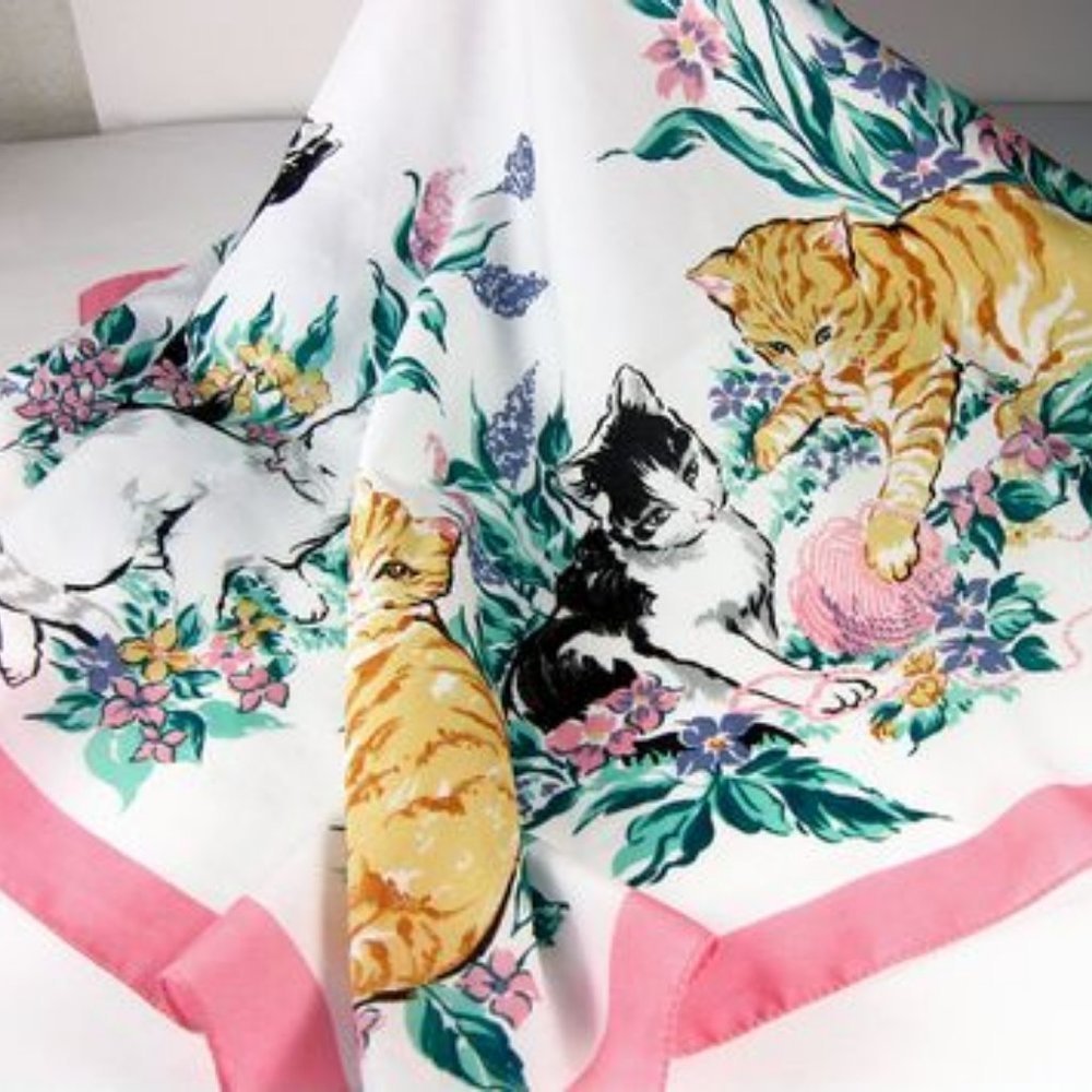 ❤️ Authentic Vintage Scarf Rare 1980 Avon Kittens